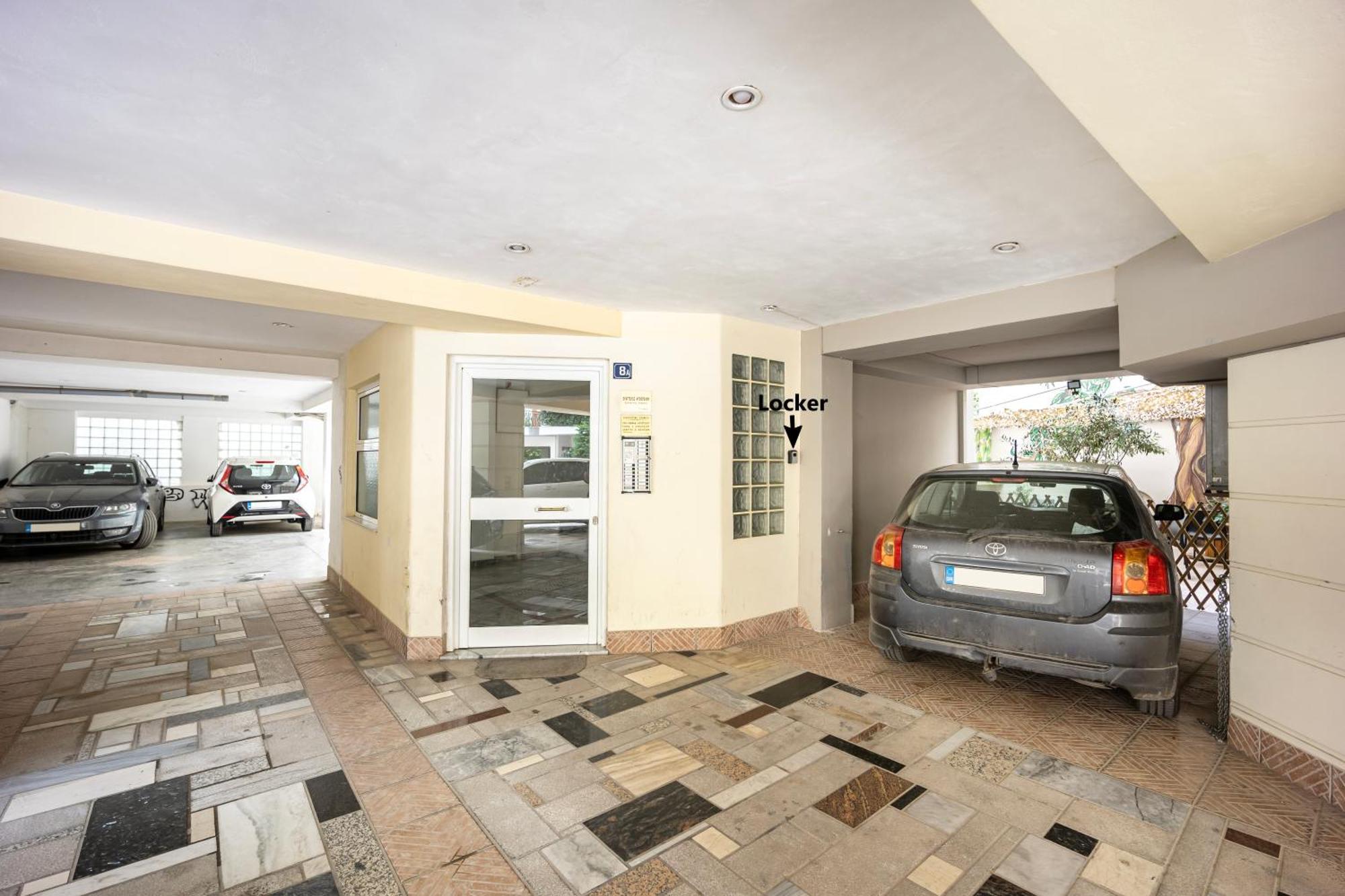 Fabulous Central Apartment Close To The Sea! Chalkís Exteriör bild