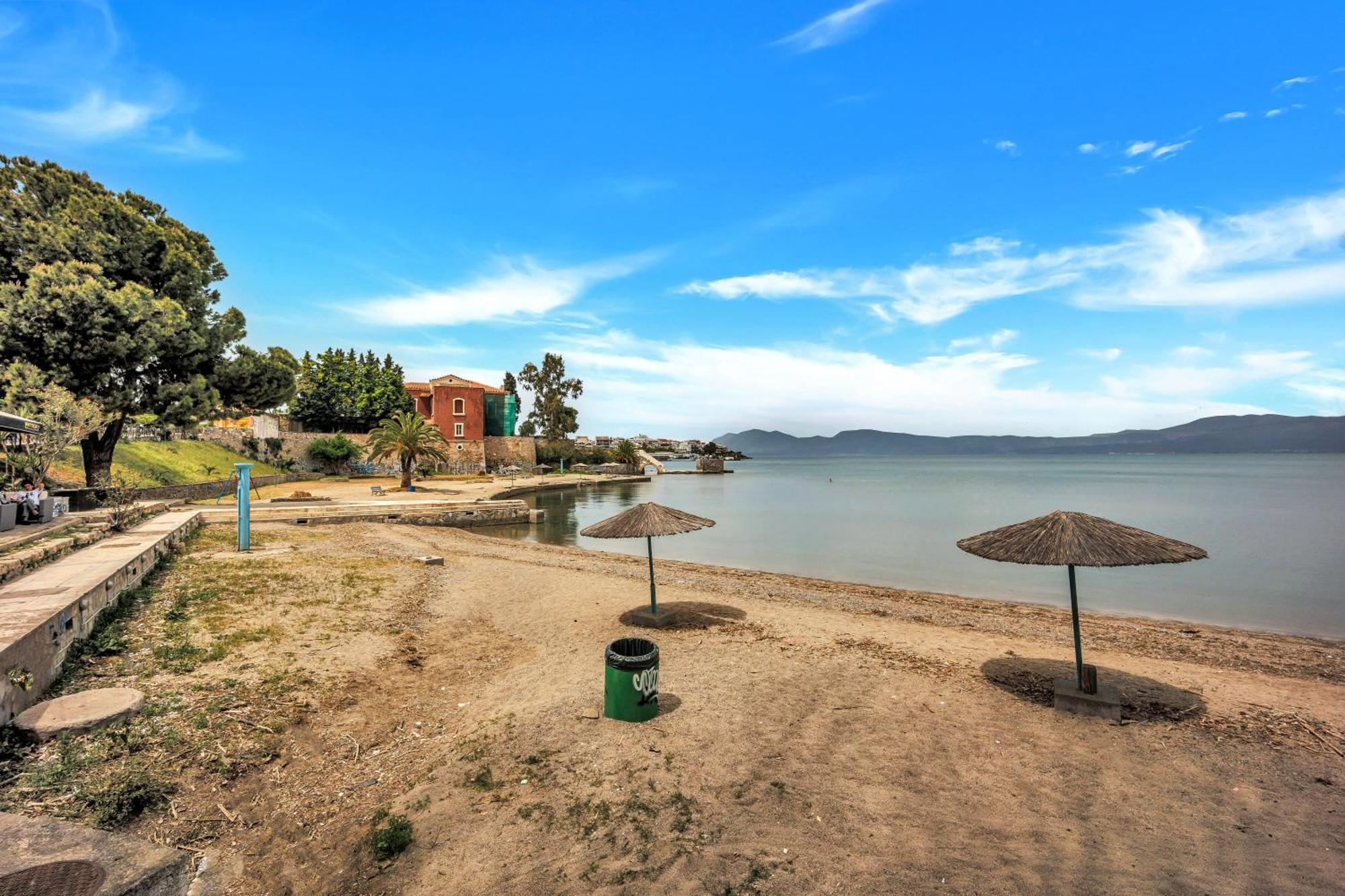 Fabulous Central Apartment Close To The Sea! Chalkís Exteriör bild
