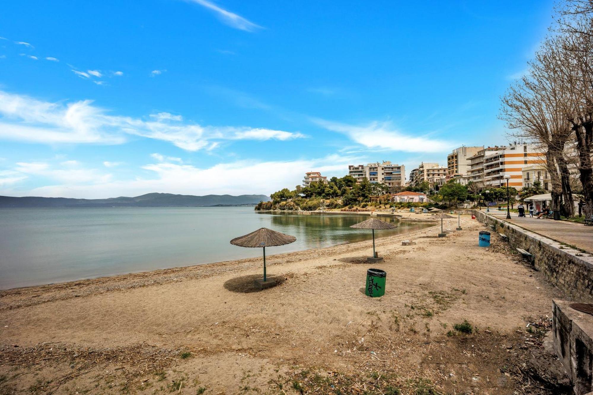 Fabulous Central Apartment Close To The Sea! Chalkís Exteriör bild