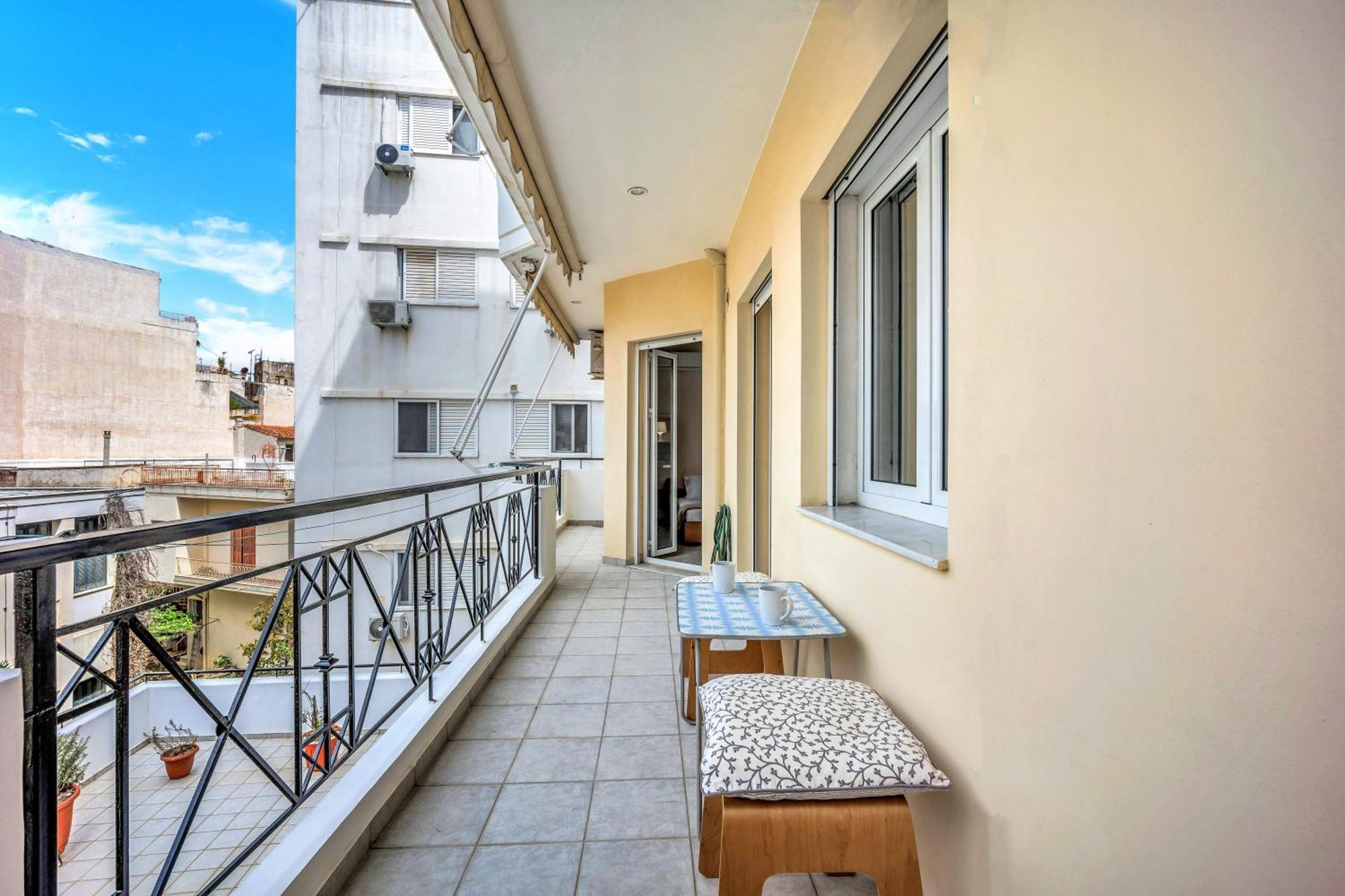 Fabulous Central Apartment Close To The Sea! Chalkís Exteriör bild