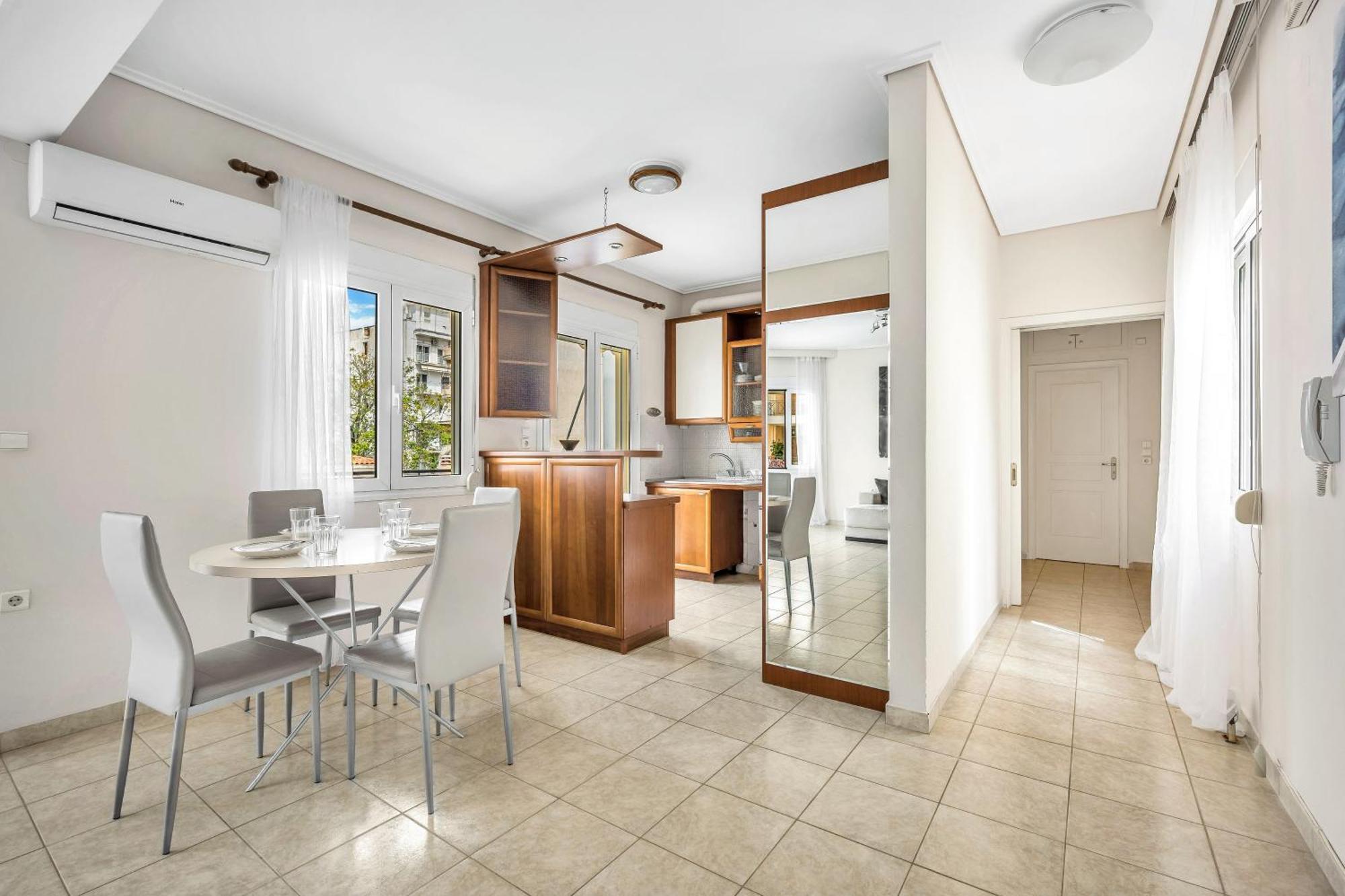 Fabulous Central Apartment Close To The Sea! Chalkís Exteriör bild