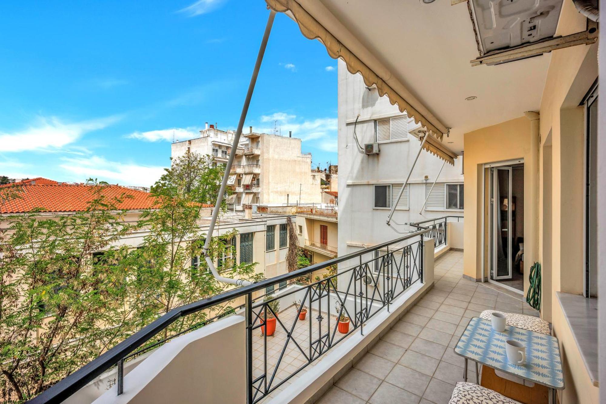 Fabulous Central Apartment Close To The Sea! Chalkís Exteriör bild