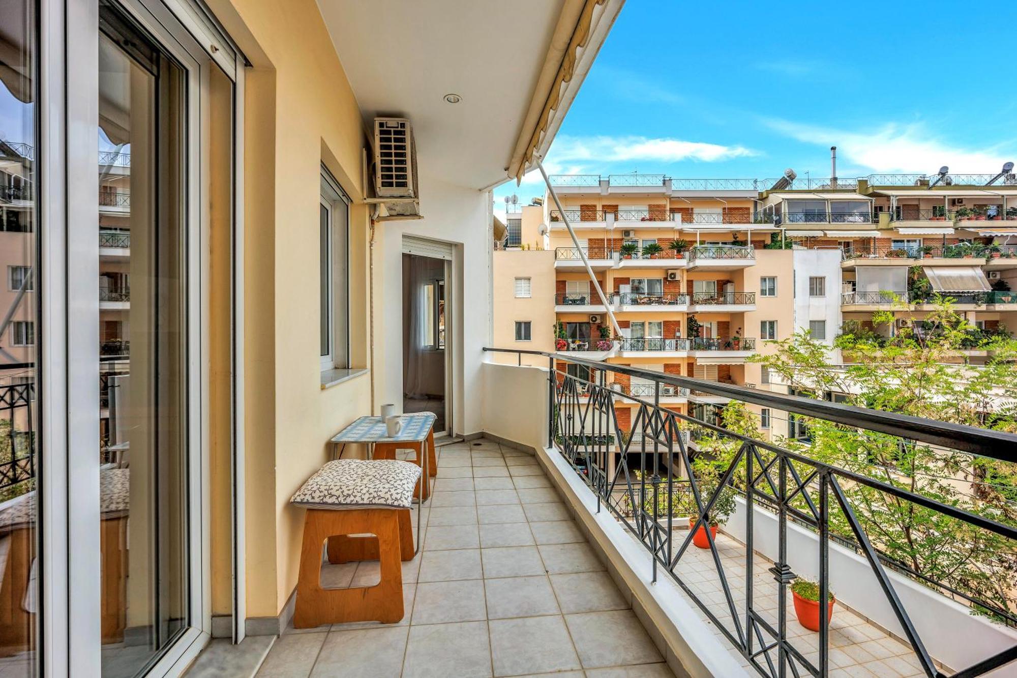 Fabulous Central Apartment Close To The Sea! Chalkís Exteriör bild